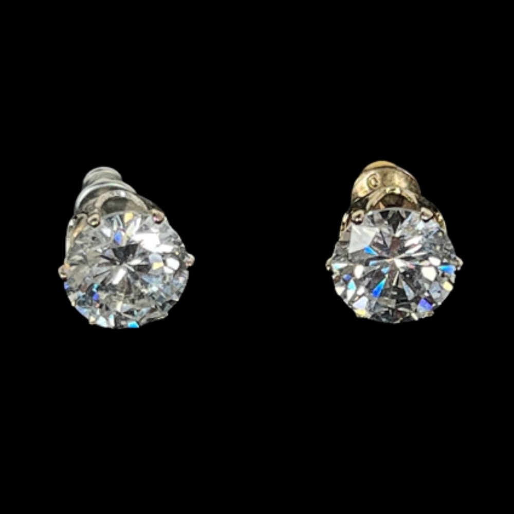 Brilliant Round Crystal or CZ Studs with Posts - Picture 3 of 6